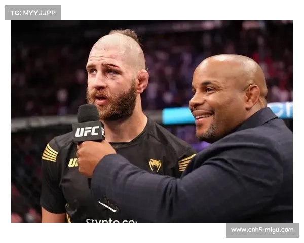 UFC320赛后普罗哈兹卡感谢团队全力支持并分享康复心得 UFC320赛后普罗哈兹卡感谢团队全力支持并分享康复心得